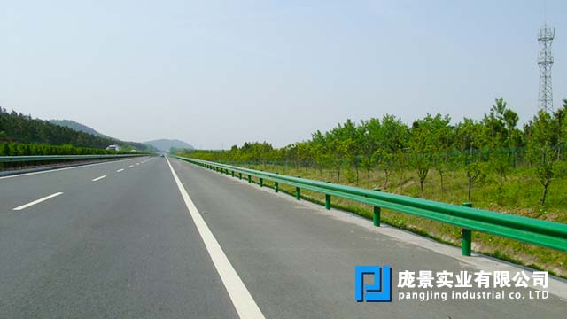 高速公路波形草莓黄色网站.jpg